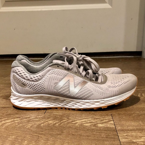 New Balance Shoes - NWOT New Balance fresh foam sneaker